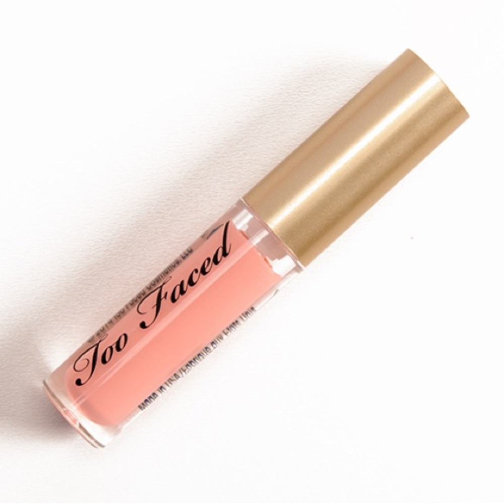 NEW Too Faced Travel Size in Beautiful neutral color soft peachy - Naked Dolly.